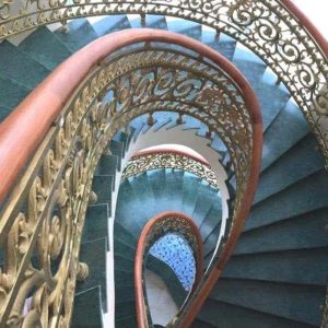 LAN CAN NHÔM ĐÚC HOÀNG TÂM 02